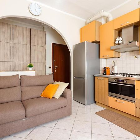 Udine M2 Balcony Apt Leilighet Milano Eksteriør bilde