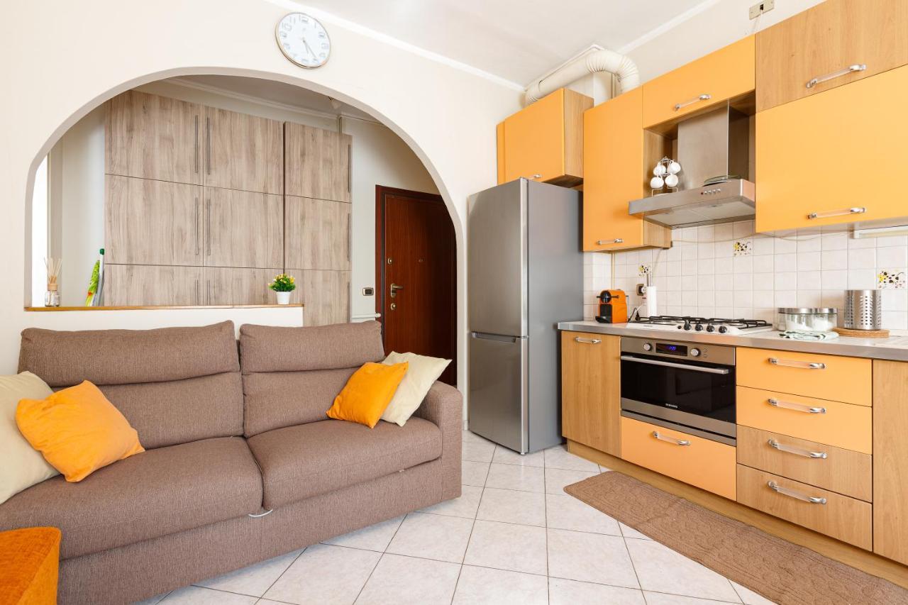 Udine M2 Balcony Apt Leilighet Milano Eksteriør bilde