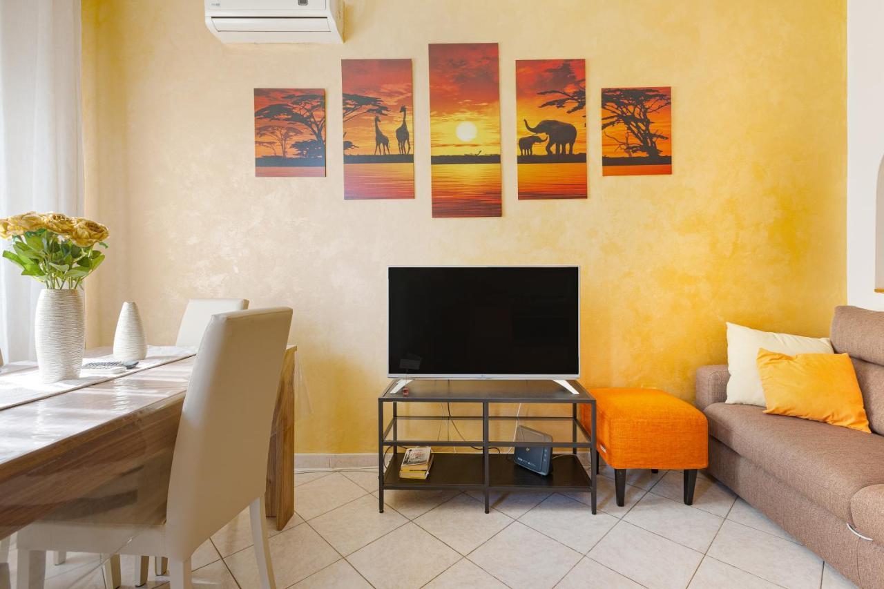 Udine M2 Balcony Apt Leilighet Milano Eksteriør bilde