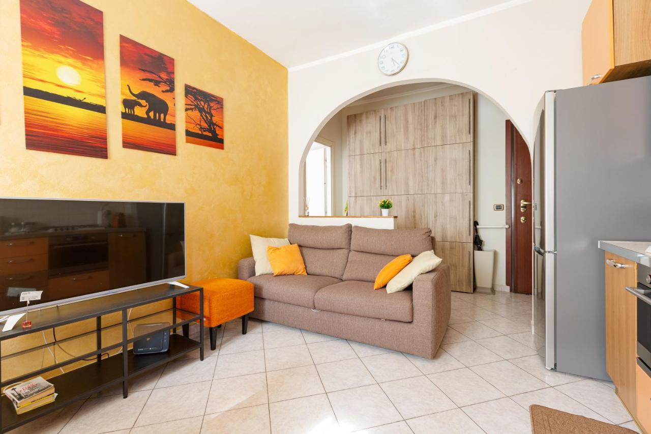 Udine M2 Balcony Apt Leilighet Milano Eksteriør bilde