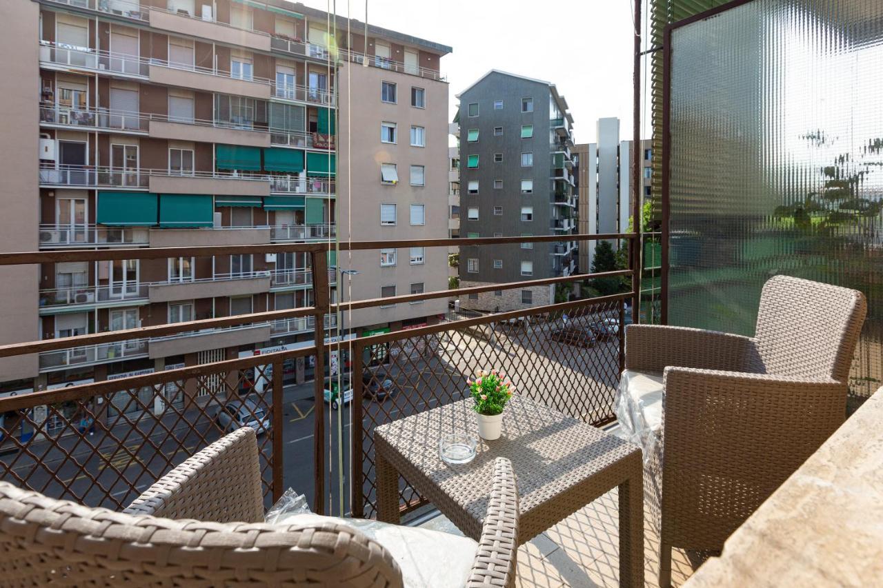 Udine M2 Balcony Apt Leilighet Milano Eksteriør bilde