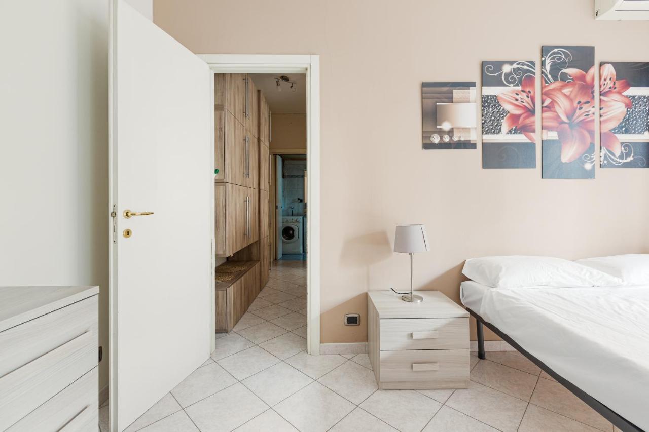 Udine M2 Balcony Apt Leilighet Milano Eksteriør bilde